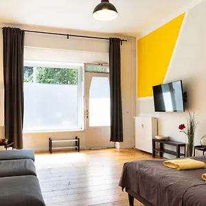 Apartment Cosy And Stylish In Neukolln, Berlin